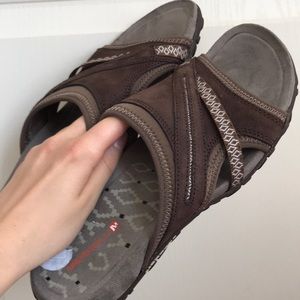 Merrell Sandals